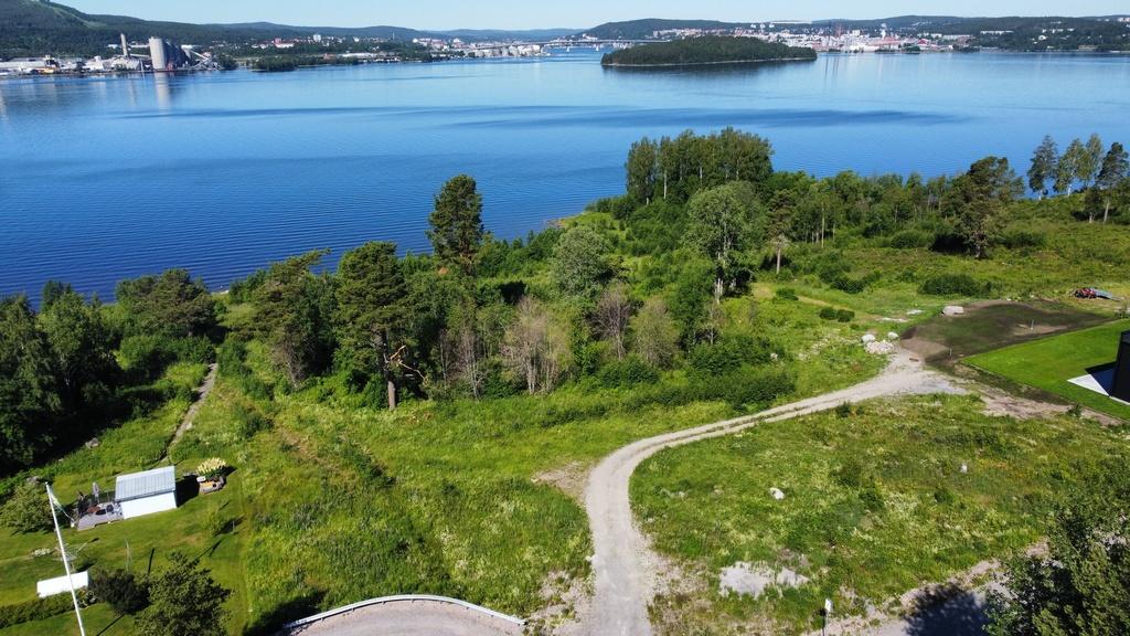 Byggklar hörntomt i Ankarsvik med fantastiskt läge vid havet!