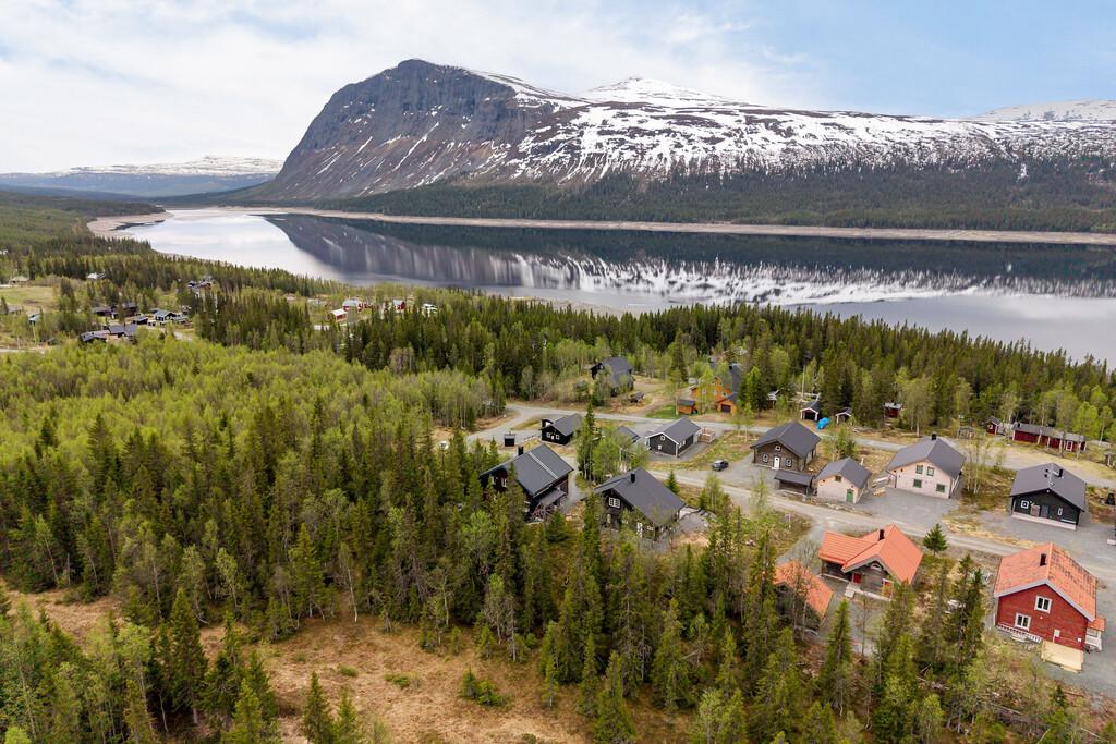 Drömläge i Borgafjäll – fjällvilla med utsikt, ski-in och skoterled vid huset bild 2