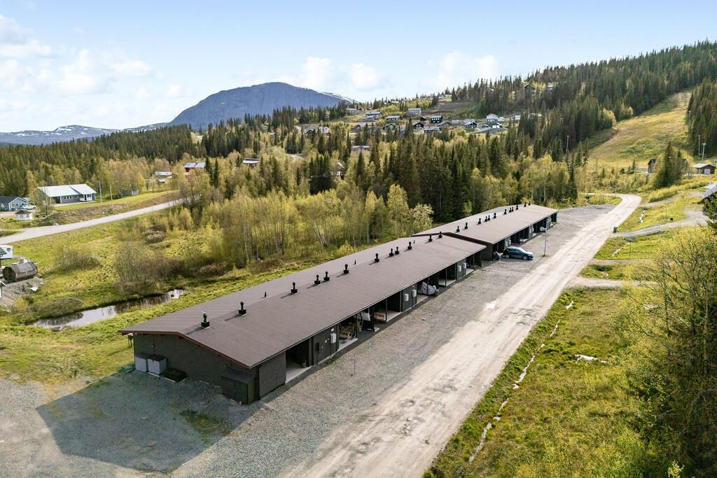 Modernt fjällboende med Avasjöliften runt hörnet och utsikt mot Borgahällan bild 2