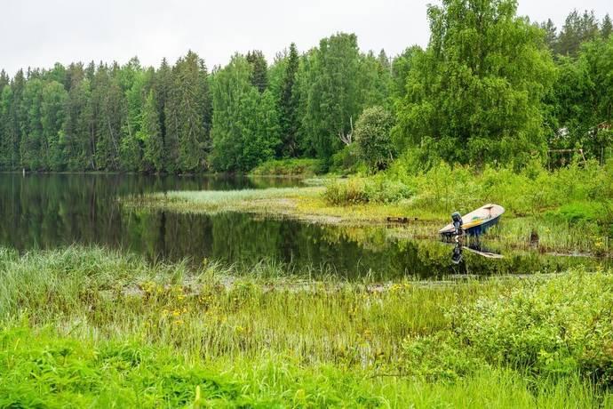 Välkommen till Södra Hästuddsvägen 14 – ett smultronställe vid vattnet! bild 2