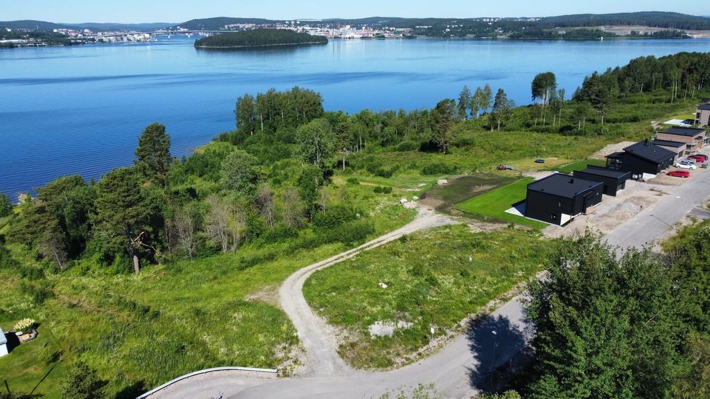 Byggklar hörntomt i Ankarsvik med fantastiskt läge vid havet! bild 2