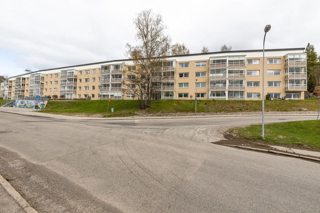 Rymlig trea med fantastisk utsikt!