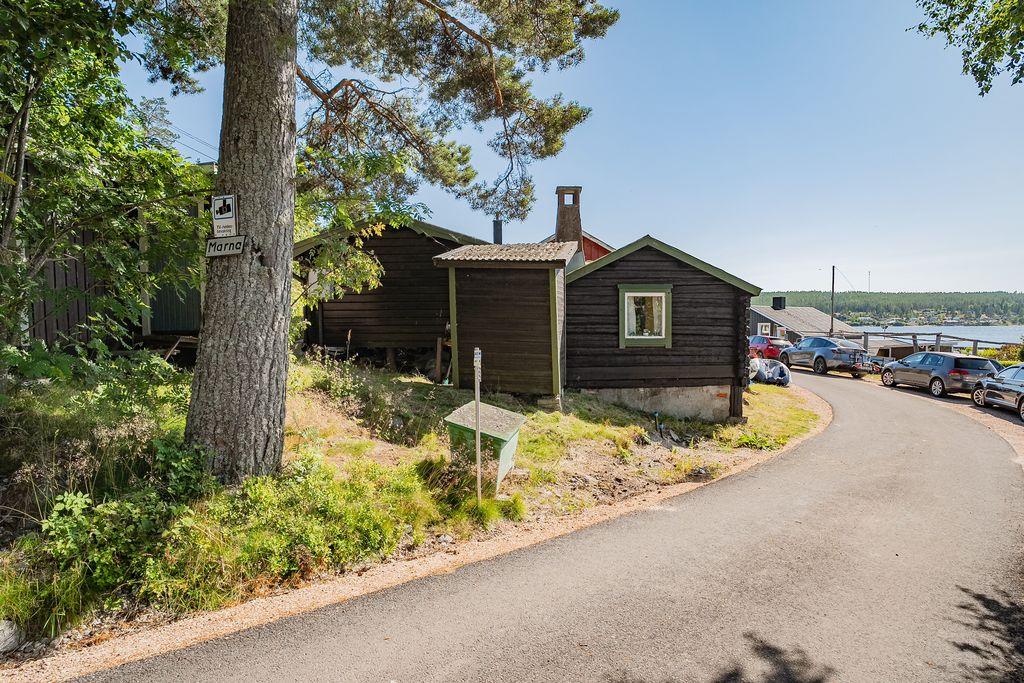 Sommaridyll nära havet – charmig arrendestuga i populära Marna bild 3