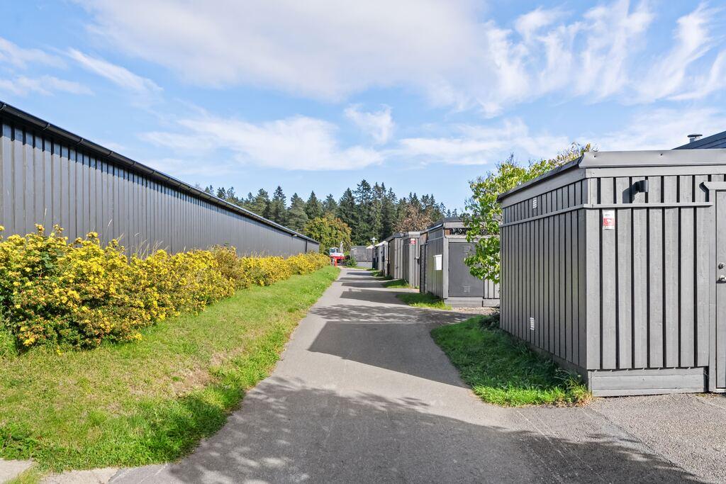 Friköpt radhus med högt läge och fin utsikt på Bågevägen bild 2