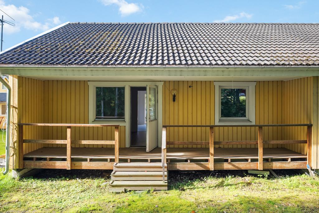 Två bostäder i samma fastighet – naturnära läge med fina uthyrningsmöjligheter bild 2