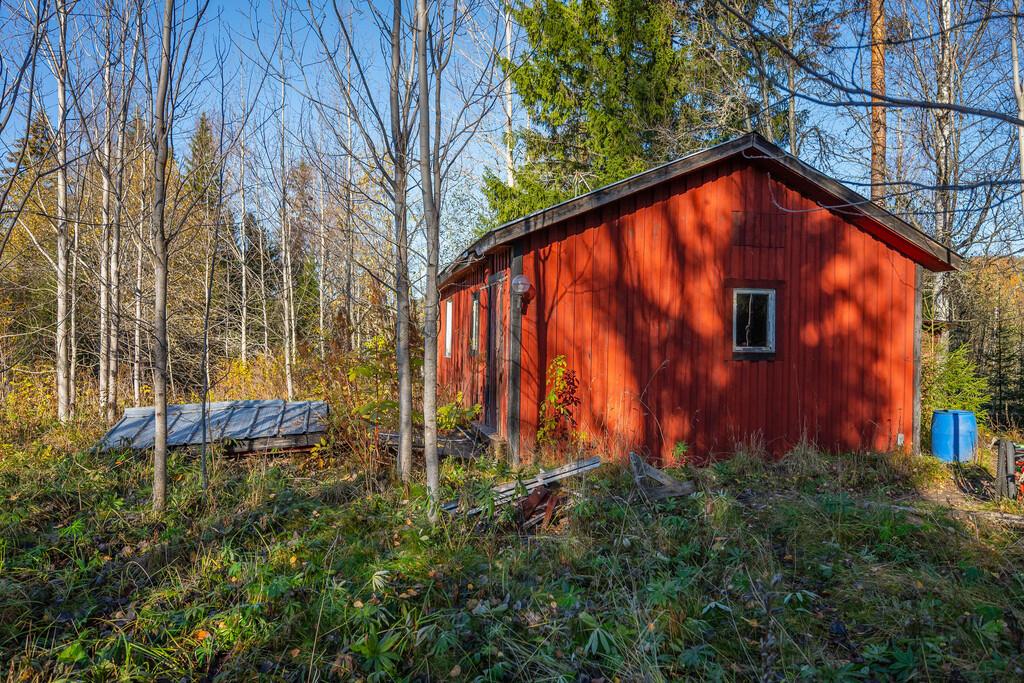 Tomtmark med byggnad i Sörnedansjö bild 3