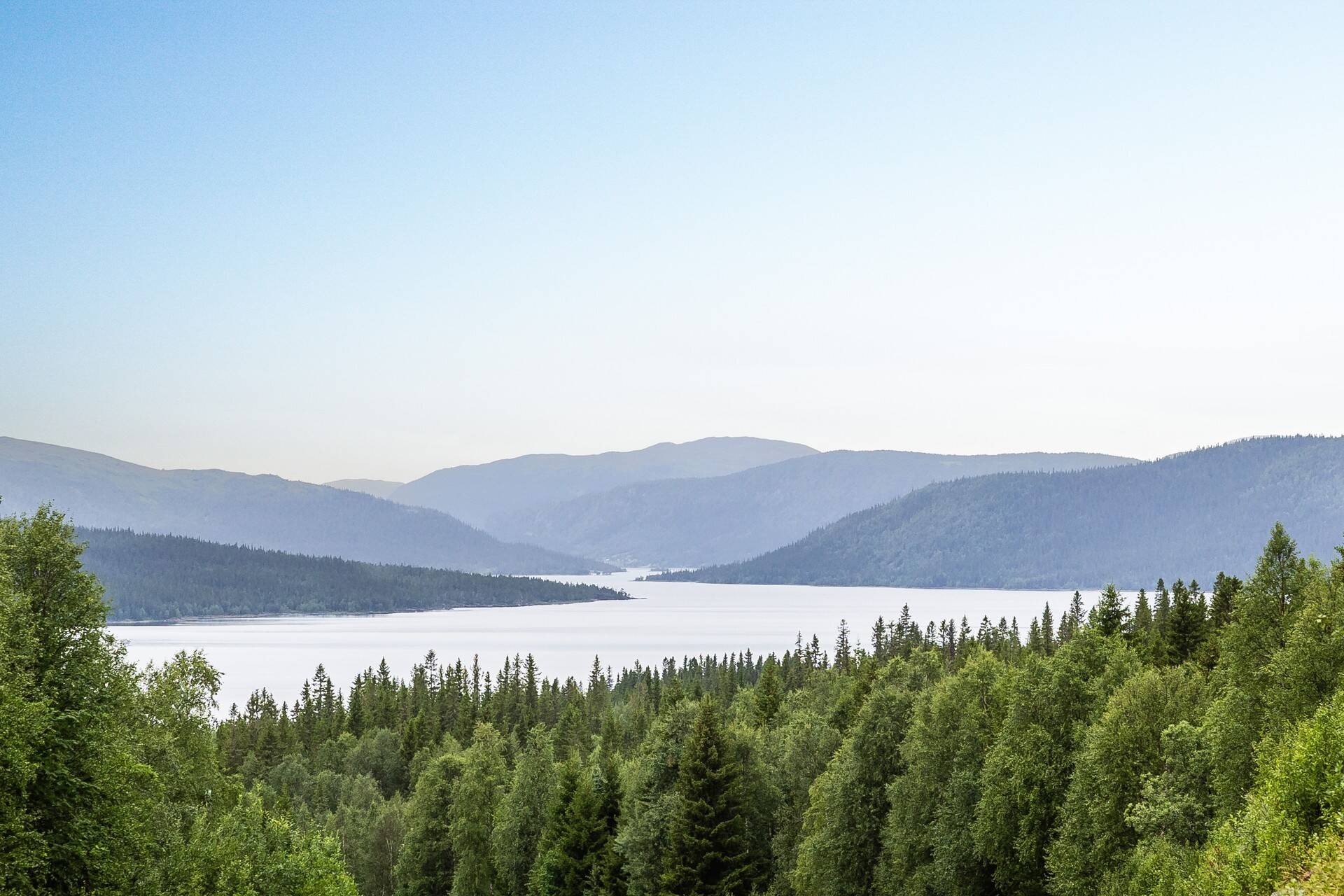 Att bo i och äga stuga i Borgafjäll